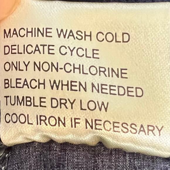 Halcyon Womens Blue Mid Rise Pull On Shorts Size M Stretch-Waist - Picture 12 of 12